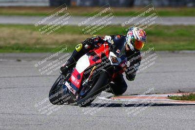 media/Jan-21-2023-Fastrack Riders (Sat) [[fcf3f88a30]]/Level 4/Session 4 Turn 6-Mountian Shot/